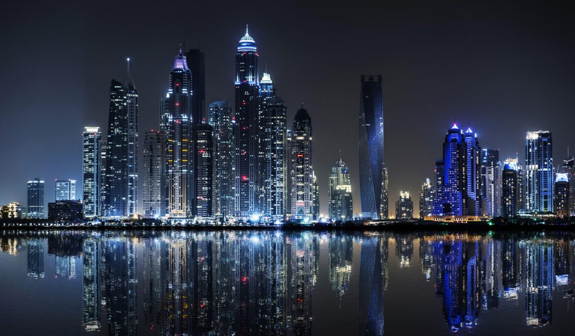 How to Photograph Stunning Night Scenes in Dubai: 6 Pro Tips from Zypix Photography