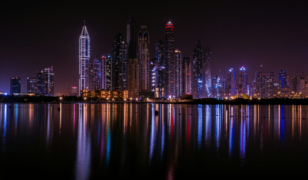 Top 10 Best Dubai Photoshoot Locations for Stunning Pictures (2025)