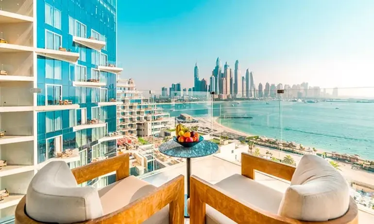 Budget vs Luxury Dubai: What You Get at Different Price Points | Zypix Photography