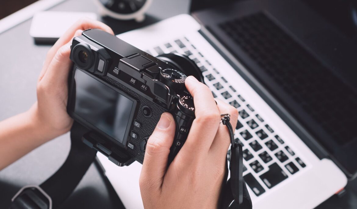 Dubai Business Photographer | Professional Corporate & Brand Photography