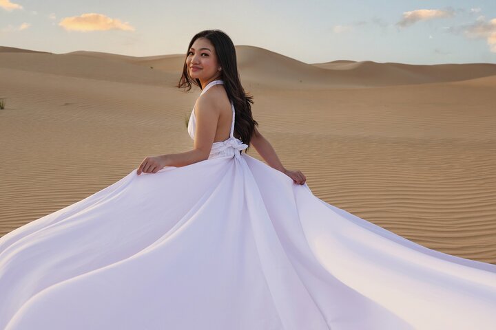 Top 7 Flying Dress Photoshoot in Dubai | Zypix Photography Experts