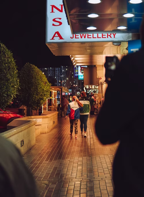 Street Photography Dubai: A 2025 Guide to Locations, Tips & Ethics | Zypix Photography